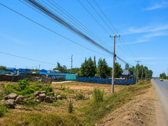 Commercial Land for Sale – 50×100 Plot Along Eastern Bypass