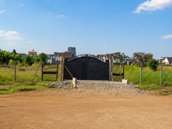 50×100 Plot for Sale in Kamakis, Varsity Estate